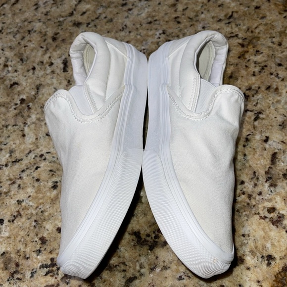 Triple White Slip On Vans - Picture 3 of 9